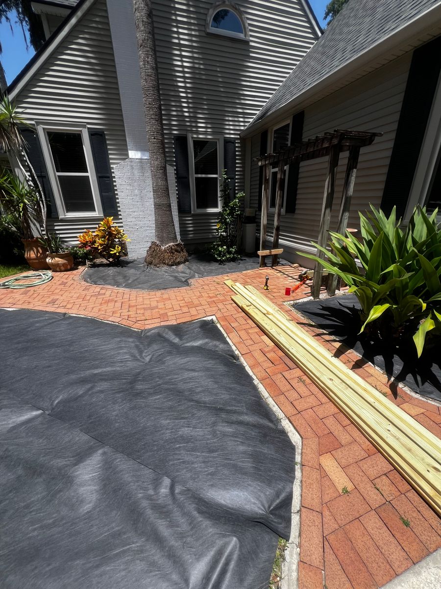 Landscape Installation for Browne’s Yard Creations in Fruitland Park, FL