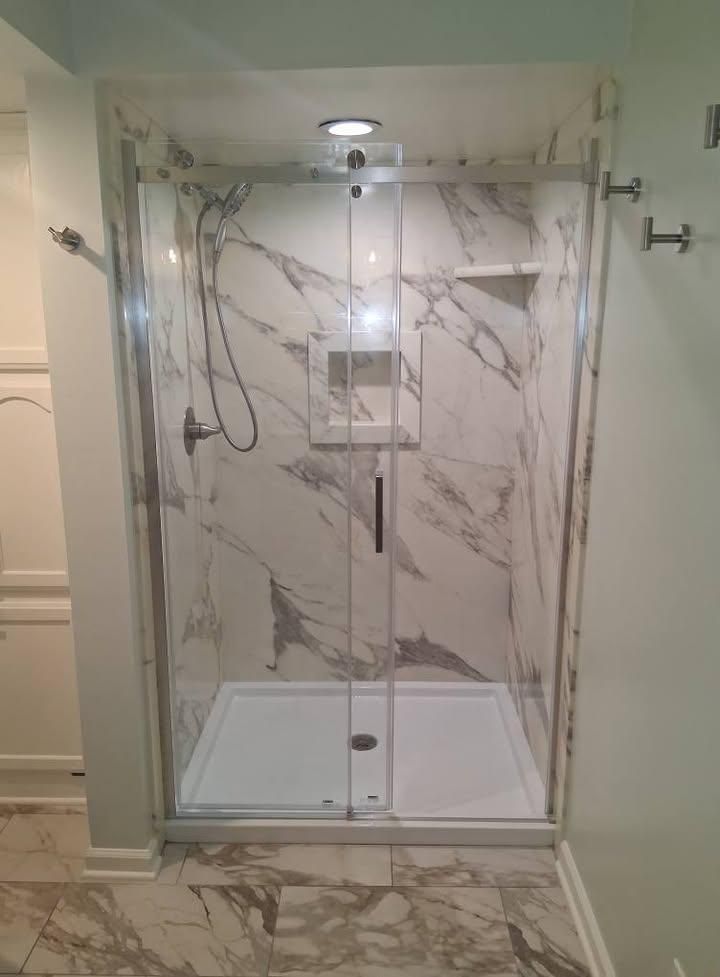 Bathroom Renovation for Bomar Construction  in Olive Branch, MS