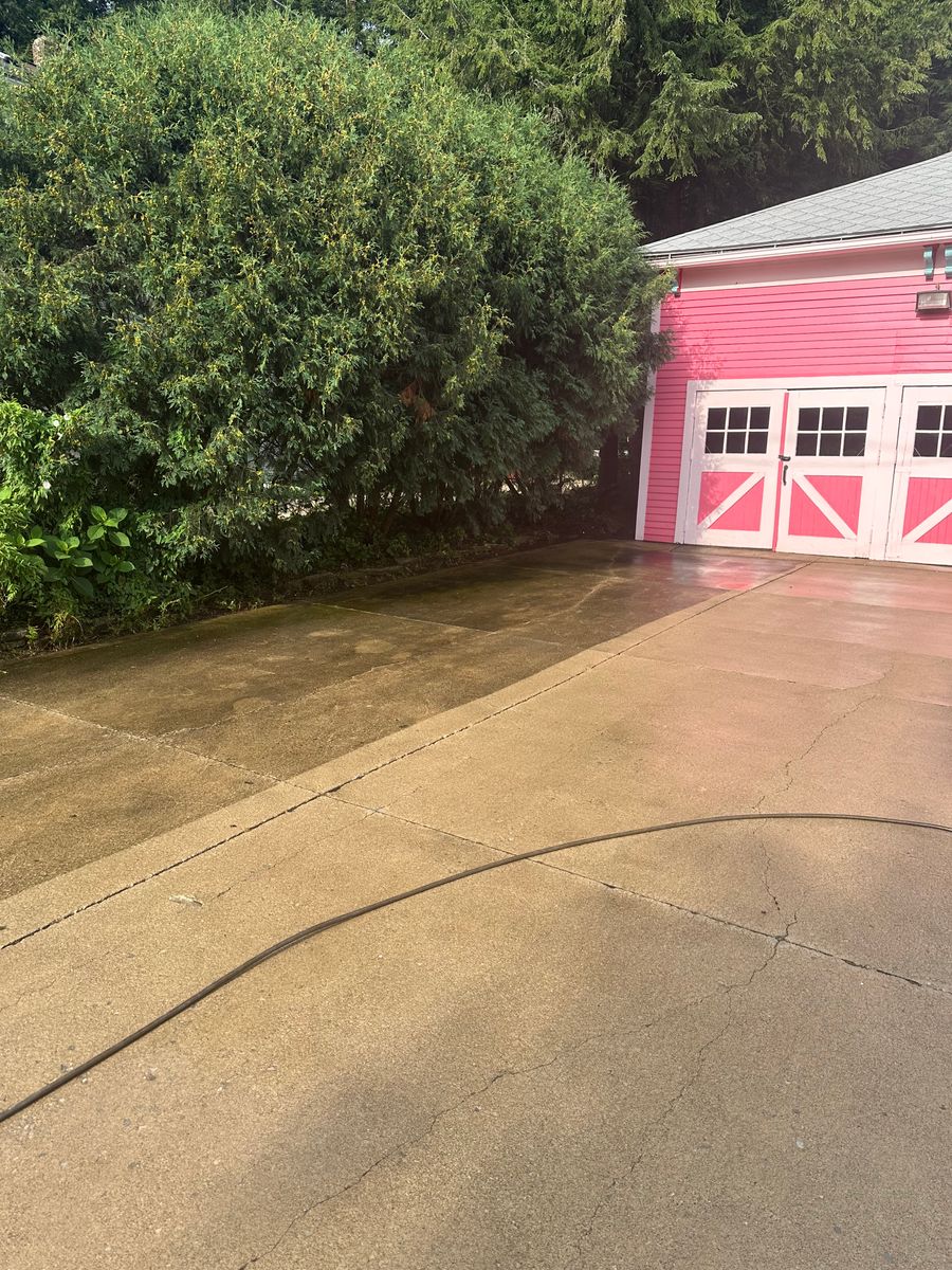 Power Washing for Barnes Wash & Seal in Butler, OH