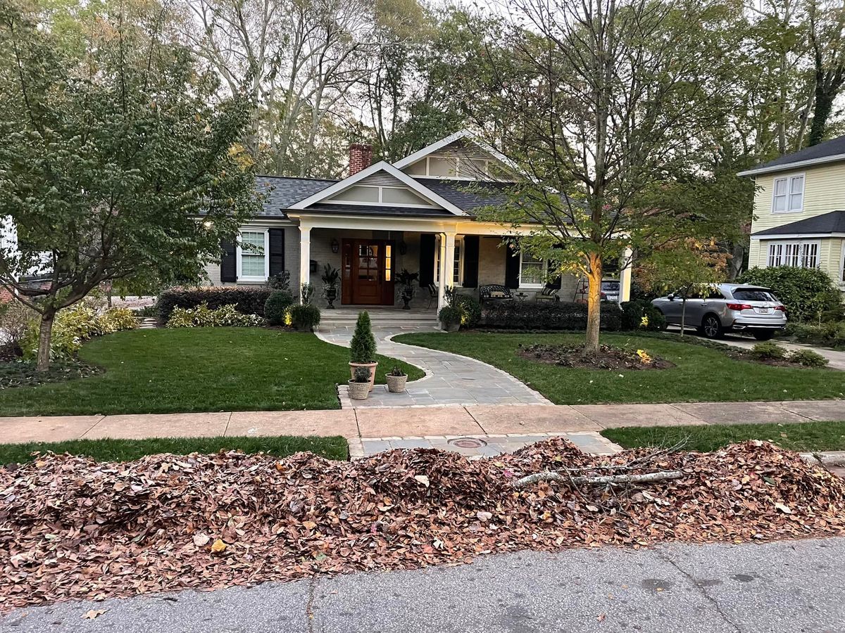 Fall Clean Up for Cody’s Lawn & Landscape in Greer, SC