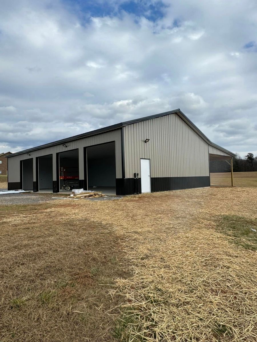 Pole Barn Construction for Ridgeline Construction in Hiddenite, NC