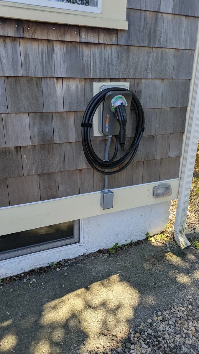 Electric Vehicle Charging Solutions for Daniels Electric in Groveland, MA