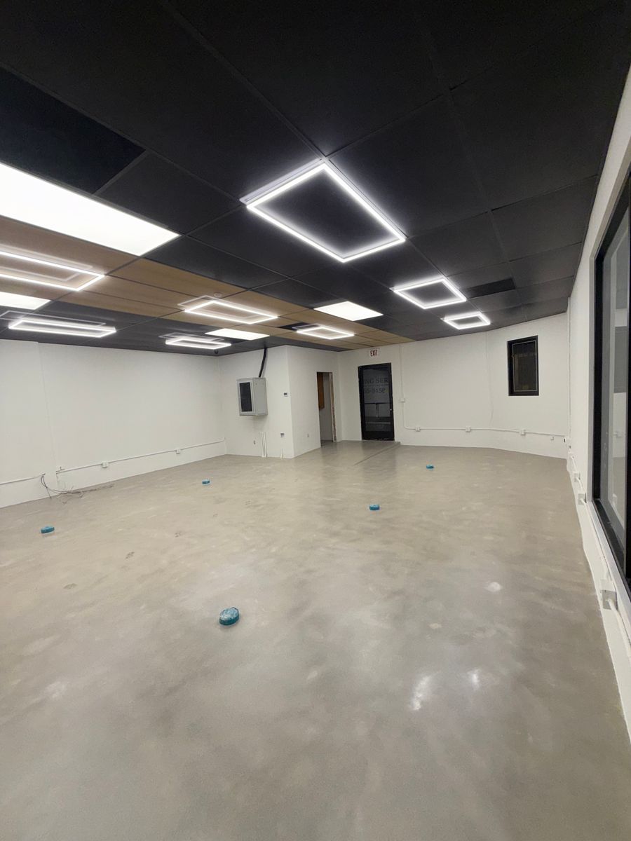 Epoxy Floors / Floor Paint for A1 Painting Service in Anaheim, CA