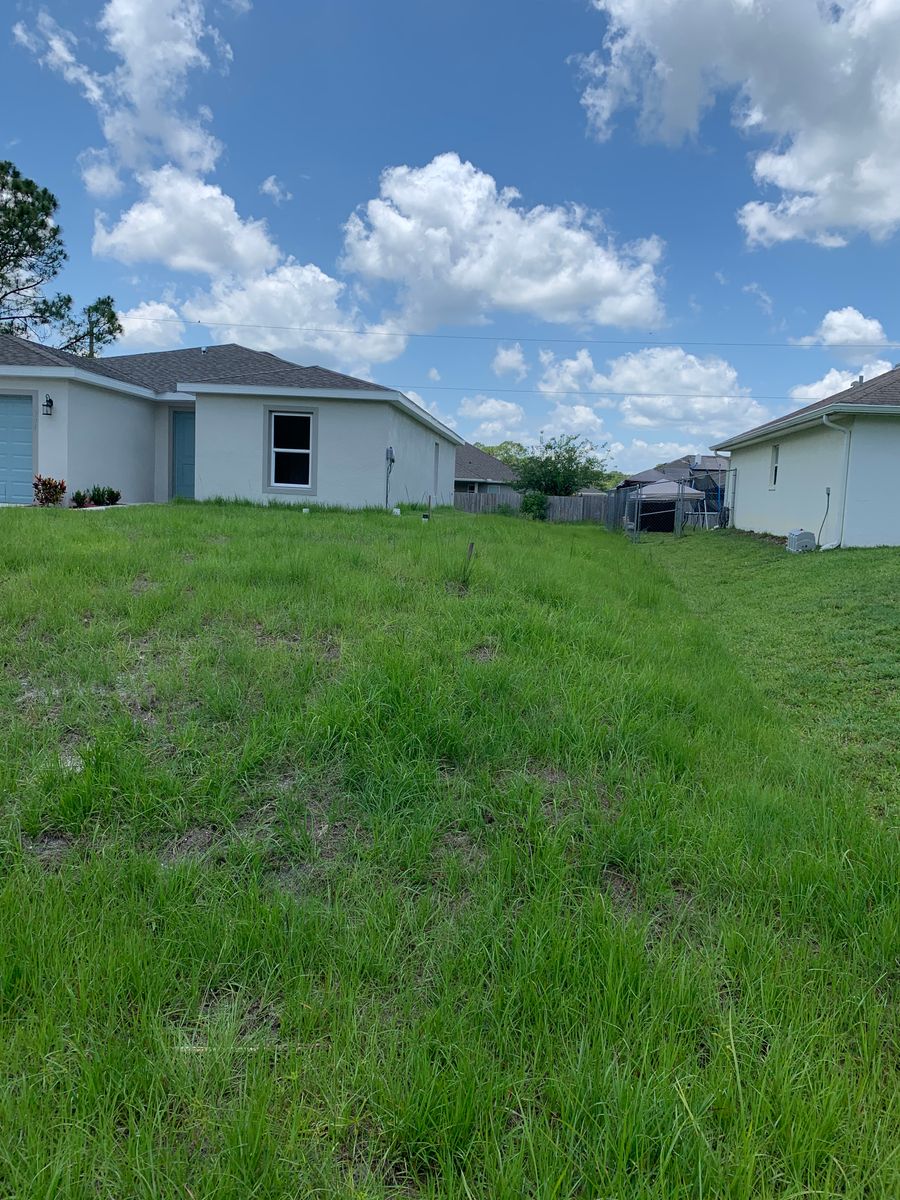 Landscaping & Outdoor Design for Space Coast Property Maintenance and Management LLC in Melbourne, FL