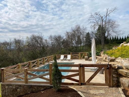 Natural Stone Hardscape for Campbell's Outdoor Living in Powell, TN