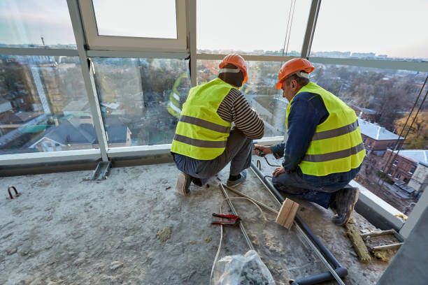 Commercial property maintenance for Louisville Earth Movers in Crestwood, KY