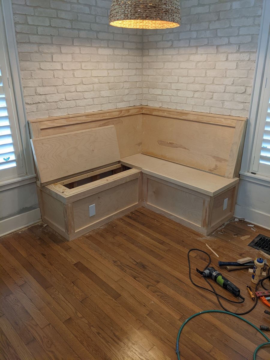 Built Ins for MJ'S TRIM INC. in Orlando, FL