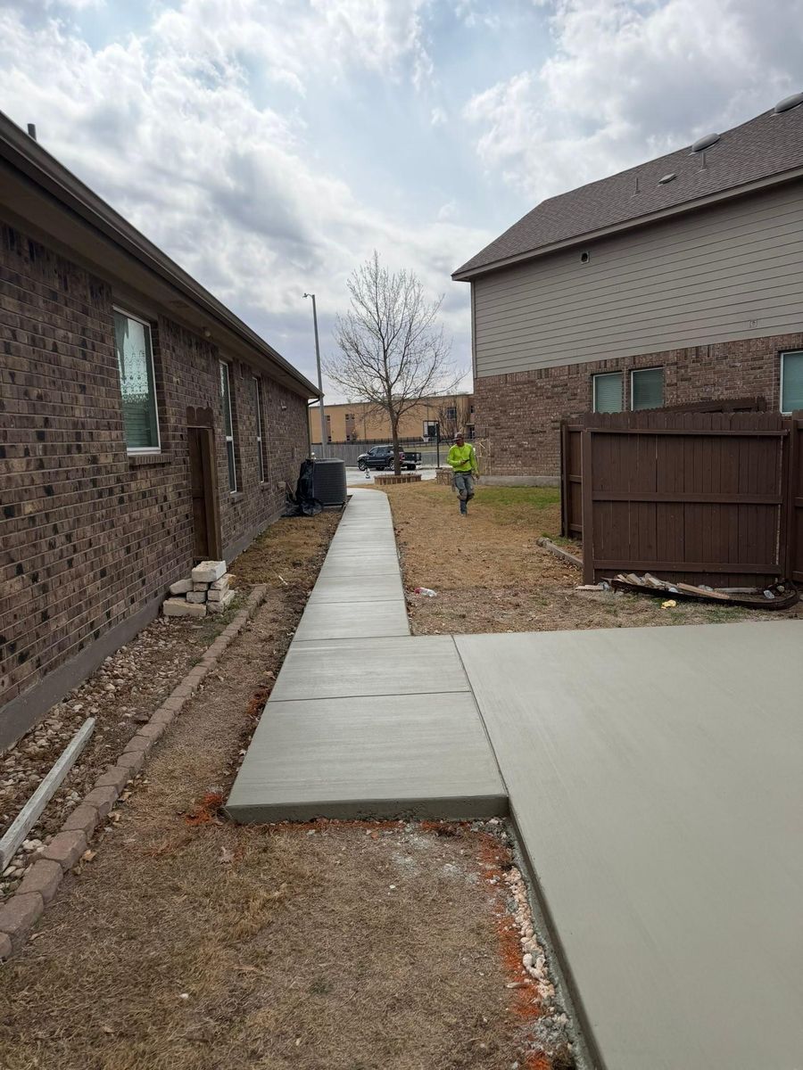 Driveways for Delarosa Masonry in San Antonio, TX