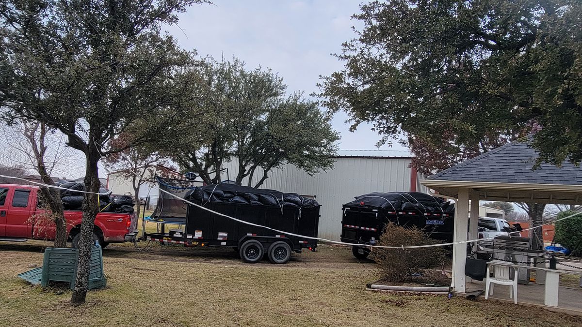 Fall Cleanup for Romero's Irrigation & Landscaping in Fort Worth, TX