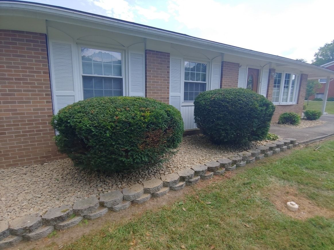 Landscape Installation for Lafollette Mulch, Stone and Lawn Care in La Follette, TN