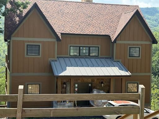 Roofing and Siding Installation for Judd Builders in Powell, TN