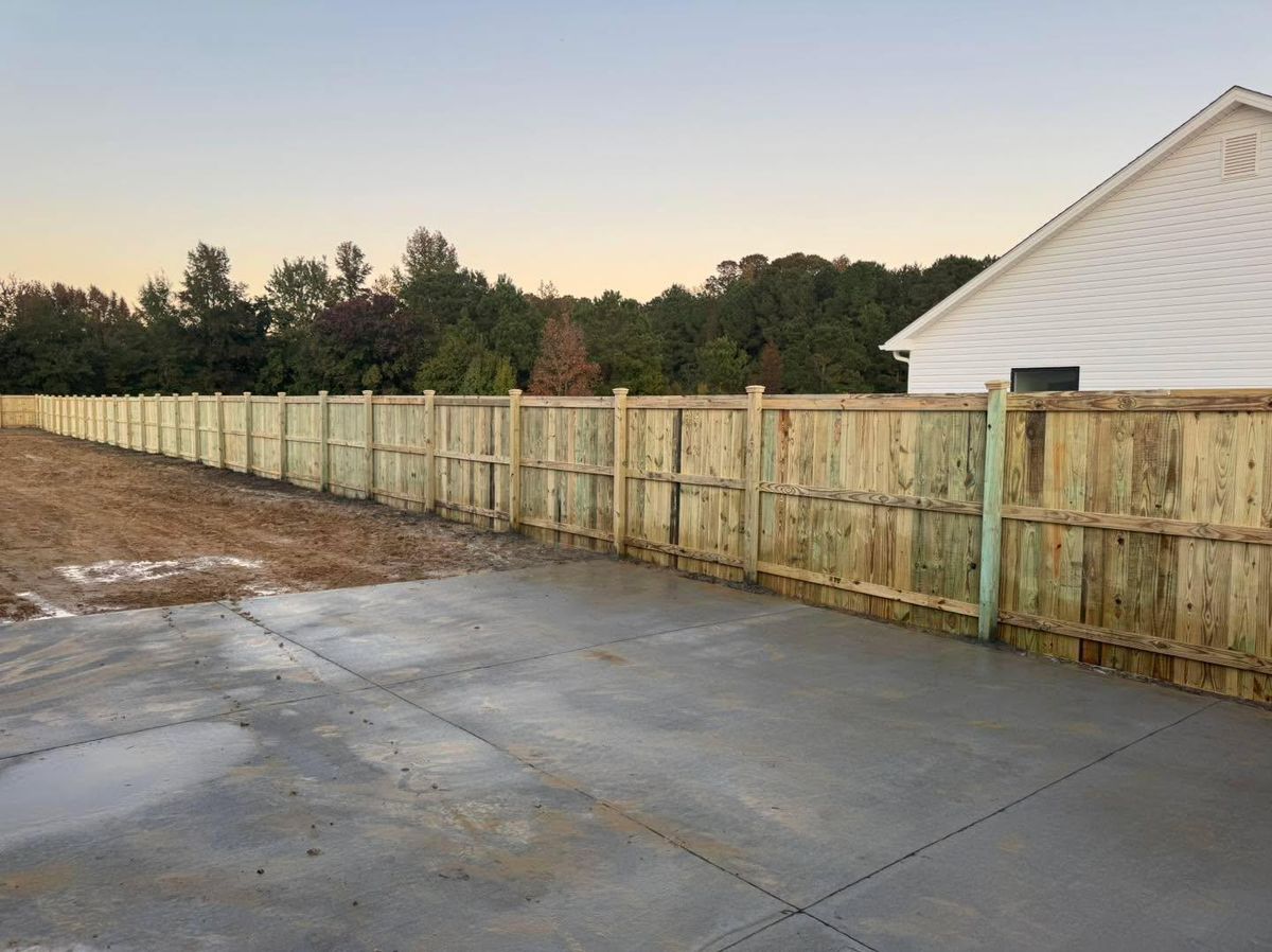 Wood Privacy for 4 In The Fire Fencing LLC in Darlington, SC