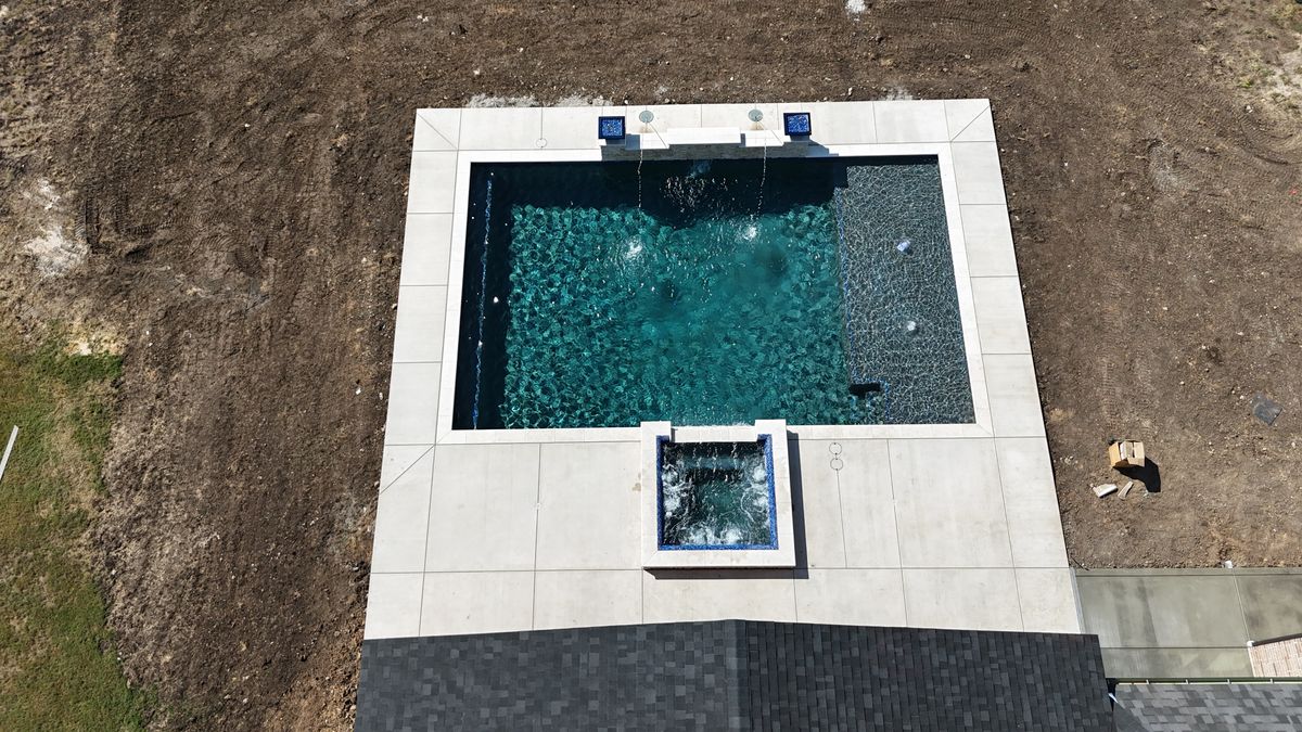 Custom Pool Design for Black Diamond Custom Pools LLC in Azle, TX