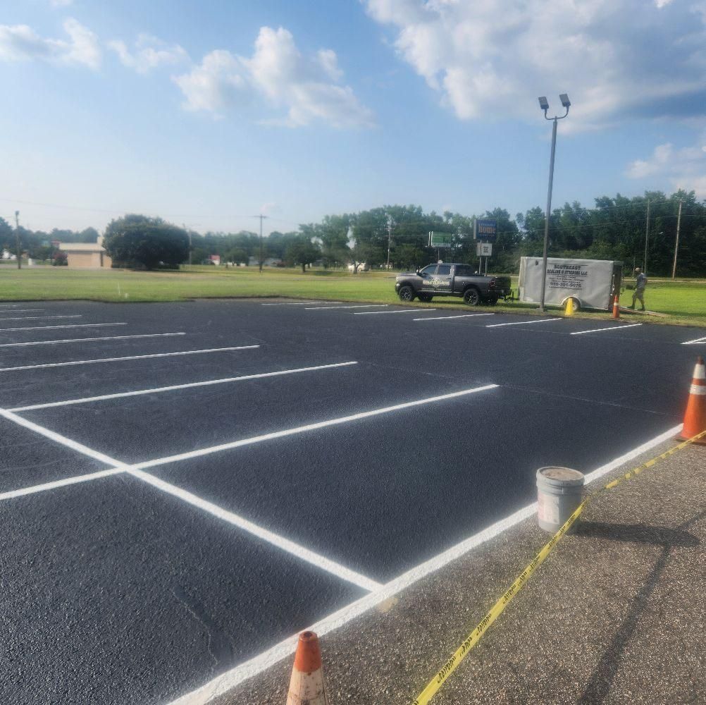 Paving for Southeast Sealing & Striping in Bladenboro, NC