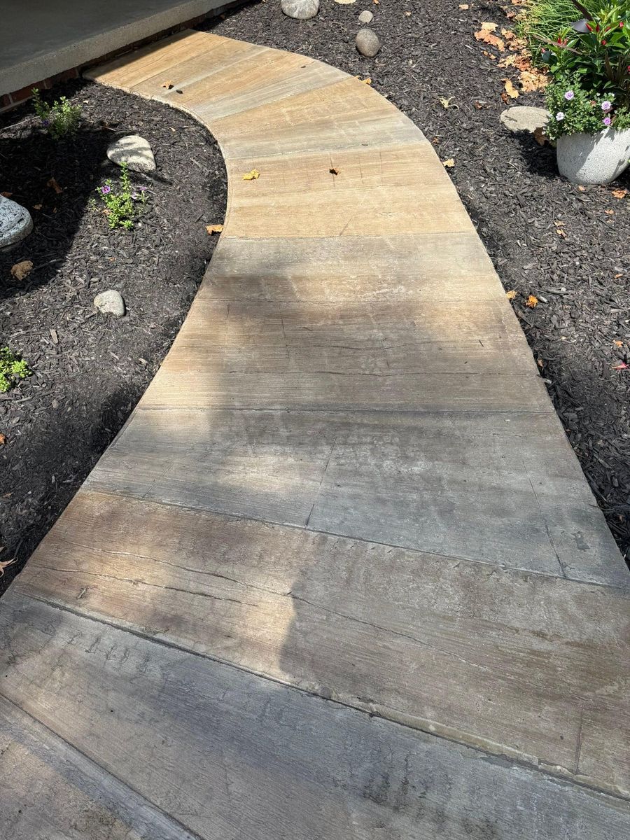 Driveways & Sidewalks for Whitfield Concrete Construction in Solsberry, IN