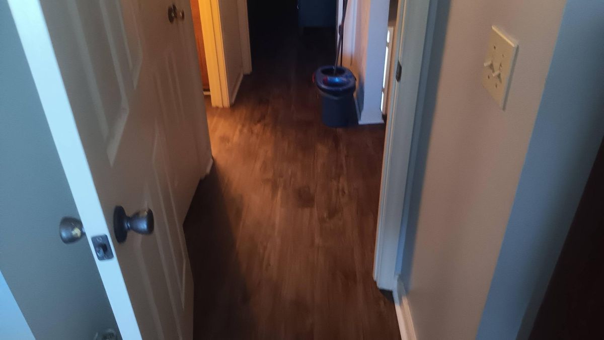 Floor Installation for Middle Tennessee Wood Floors in Clarksville, TN