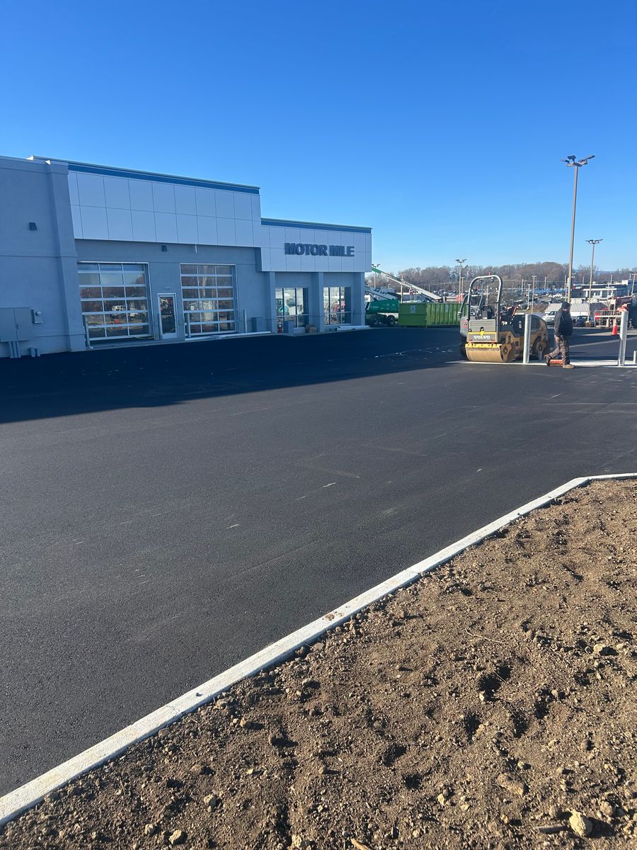 Sealcoating for James R Carter Paving in Roanoke, VA