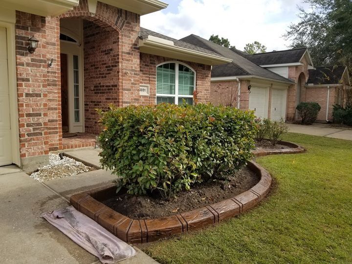 Landscaping for Texas Curb N Borders in Houston, TX