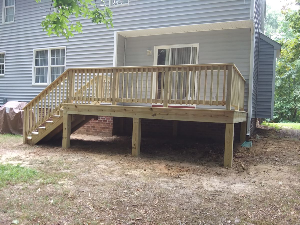 Wood Decks for Lester Contracting LLC in Richmond, VA