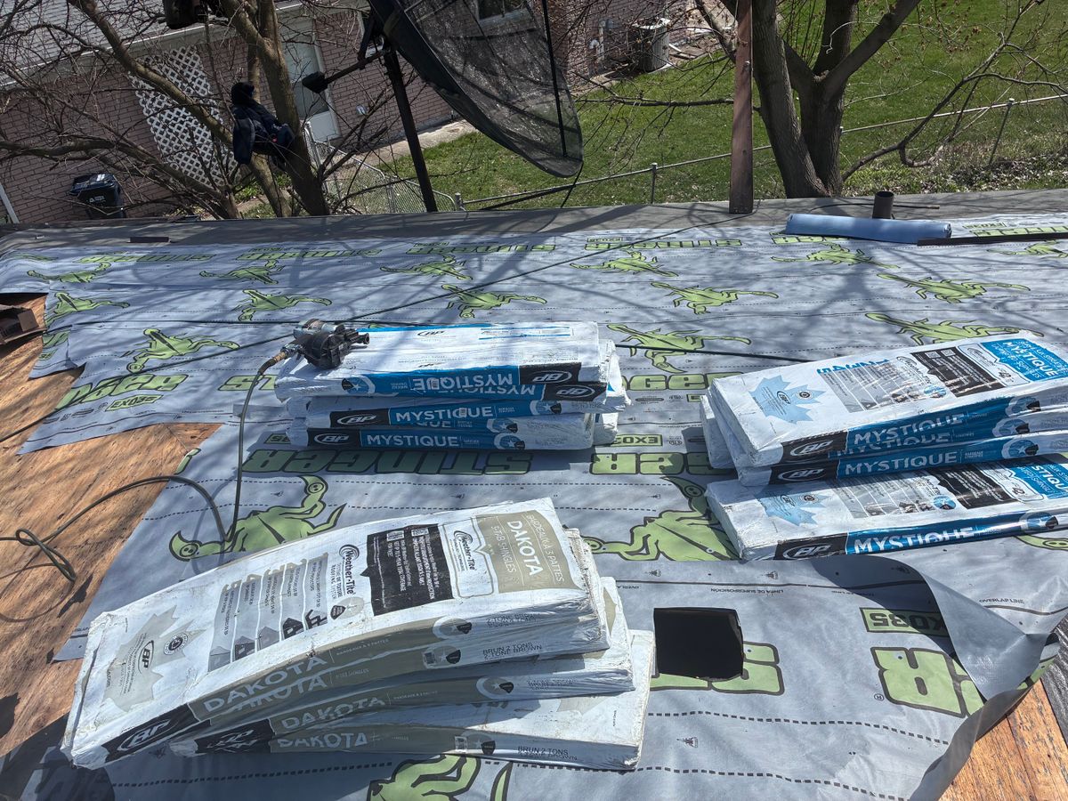 Roofing for GAC HOME RESTORATION in Detroit, MI