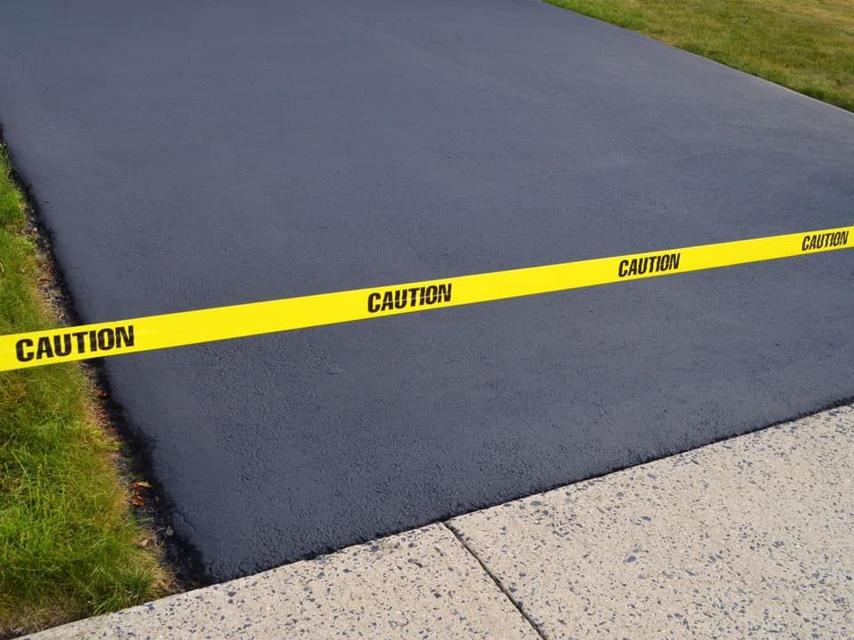 Asphalt Sealcoating for Roes Lawncare LLC in Lowville, NY