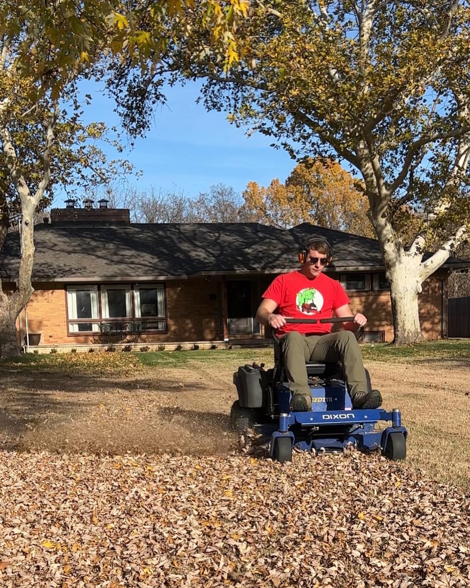 Fall Clean Up for Macy Mowing in Wichita, KS