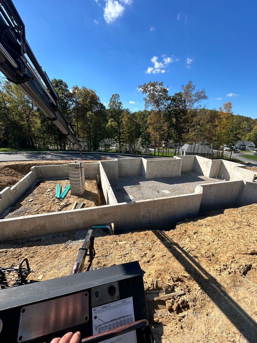 Poured Concrete Walls for Hanula Concrete Pumping in Pittsburgh, PA