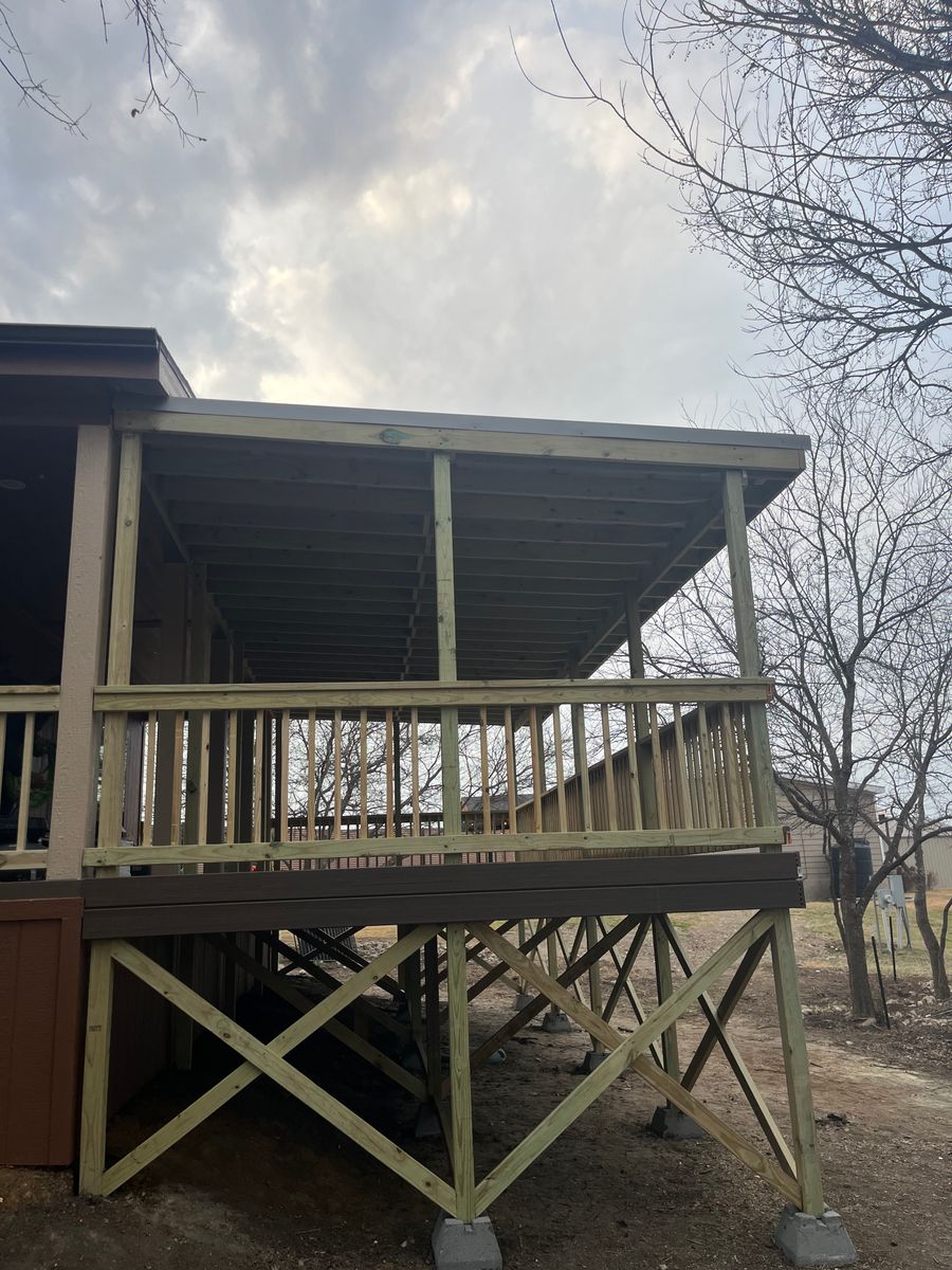 Porches & Pergolas for BAKER Carpentry in Joshua, TX