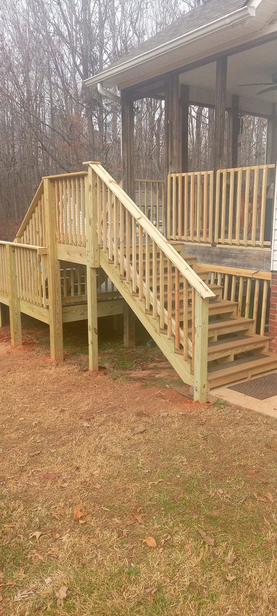 Carpentry for Iron Man Construction in Charlotte, NC