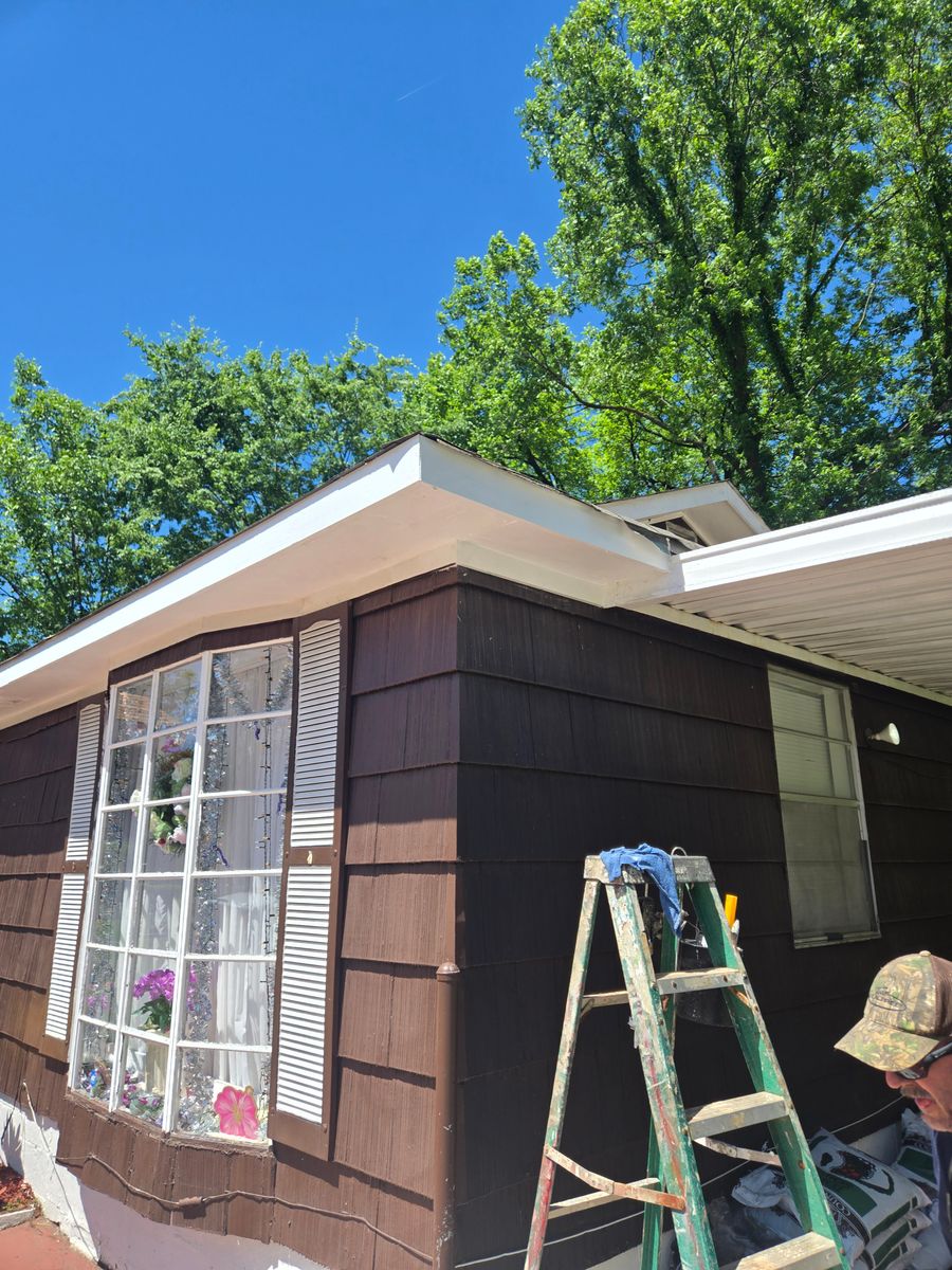 Window Cleaning for Squeaky Clean Windows Gutters & More in Hoover, AL