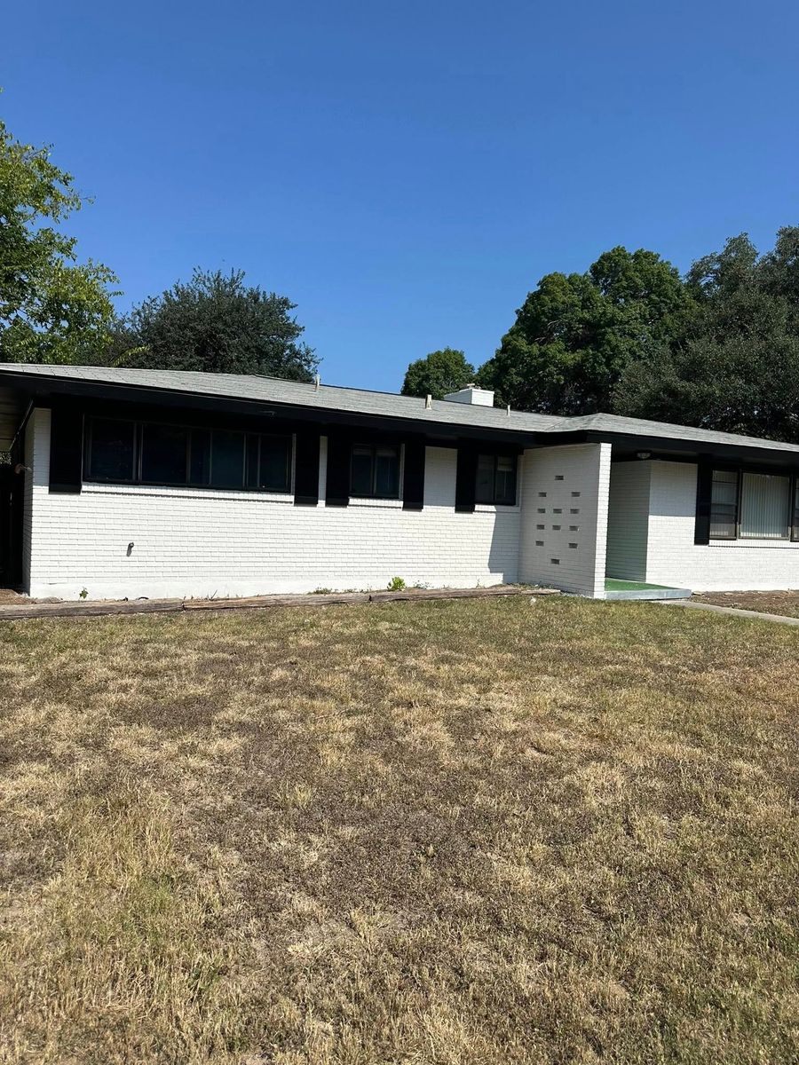 Exterior Painting for GEOS Painting in New Braunfels, TX