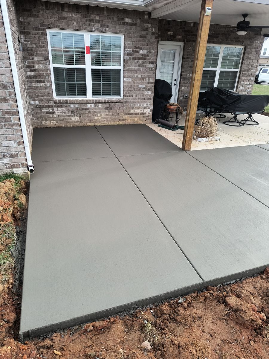 Concrete for Layne It Down Concrete Artisan in Clarksville, TN