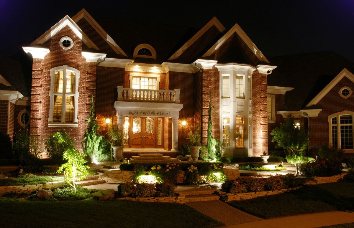 Lights for Buckeye Lawns & Landscaping LLC in Millersburg, OH