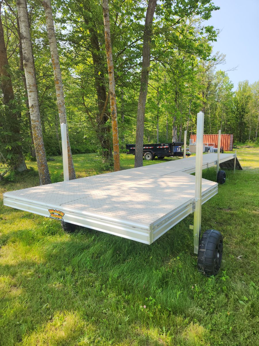 Dock & Lift Service for Northern Ridge Landscape - Dock & Lift Service in McGregor, MN
