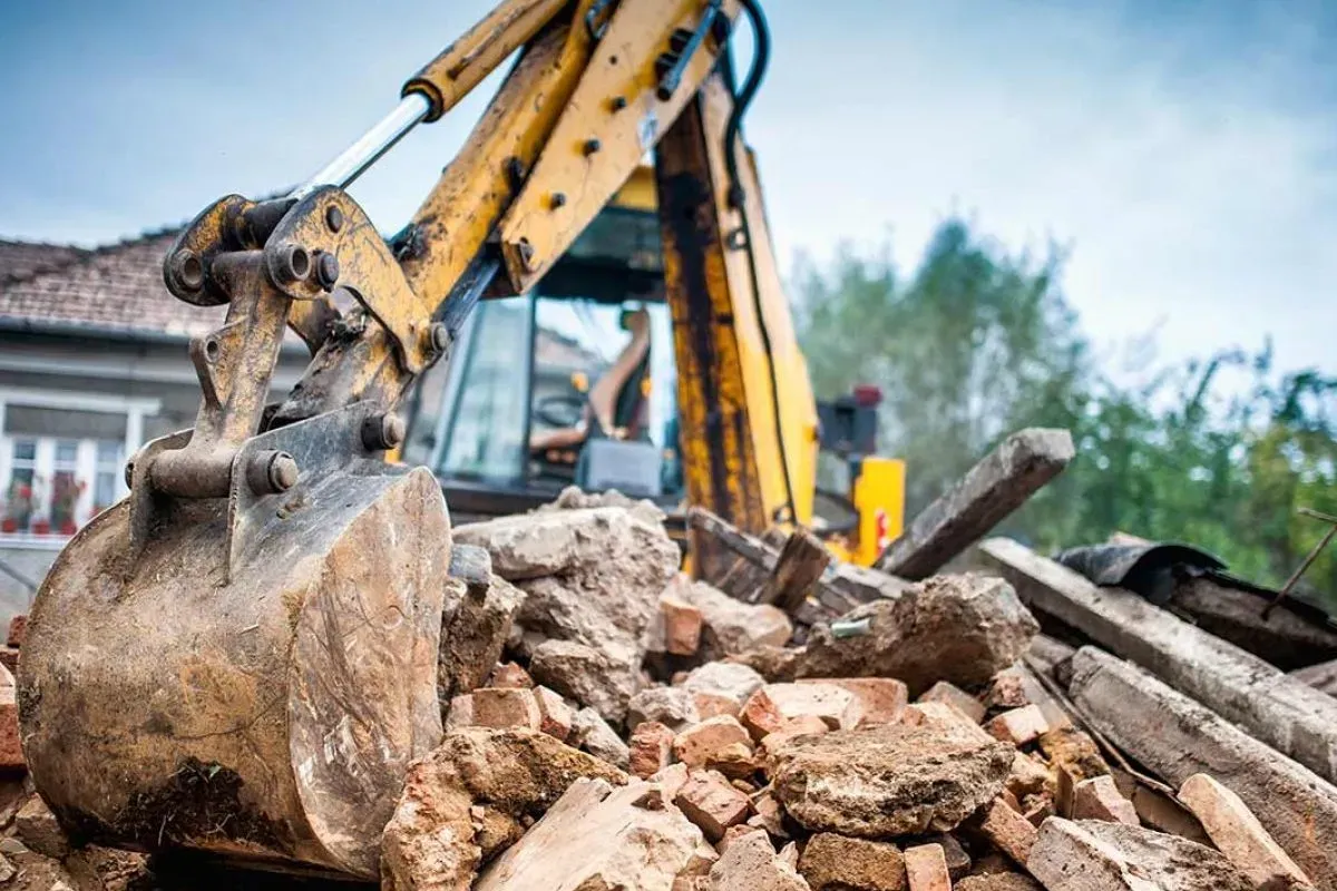 Excavation for Nurry Tree Services in Miami, FL