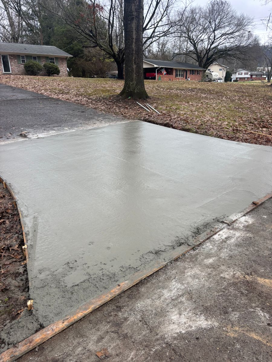 Concrete Slab Construction for Tommy Moore Construction in Anderson County, TN