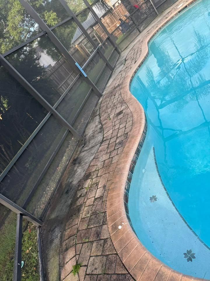 Pool & Patio Enclosure Wash for Patriotic Pressure Washing & Paver Sealing in Green Cove Springs, FL