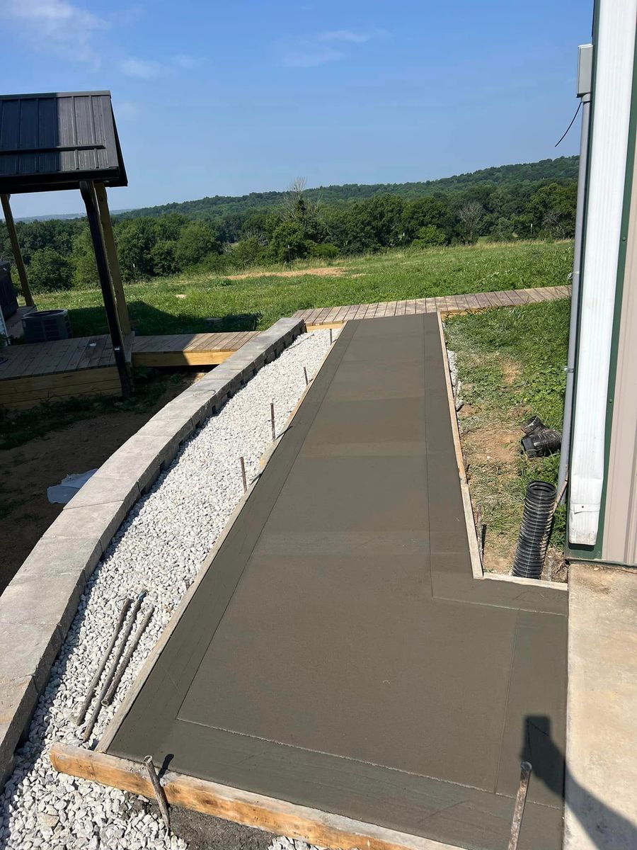 Sidewalk Installation for Whitfield Concrete Construction in Solsberry, IN