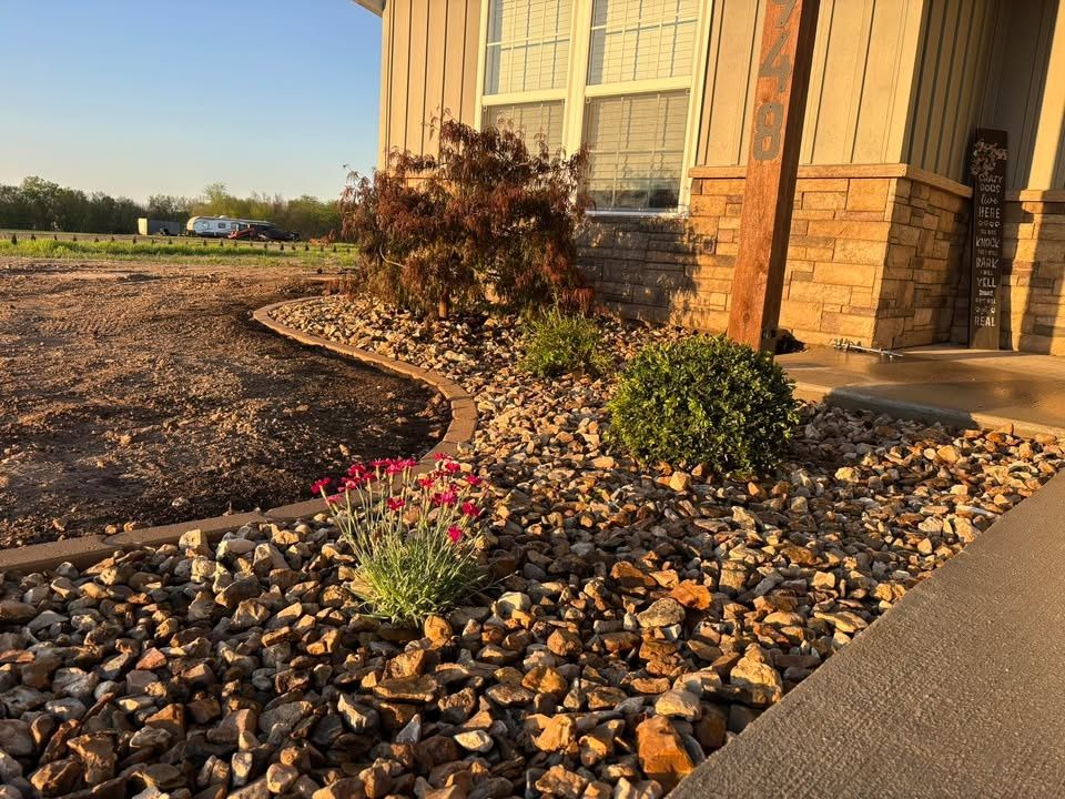 Garden Bed Installations for Hawes Design & Build in Hannibal, MO
