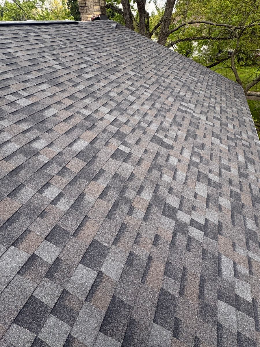 Roofing Installation for Rise Above Roofing in Stow, OH