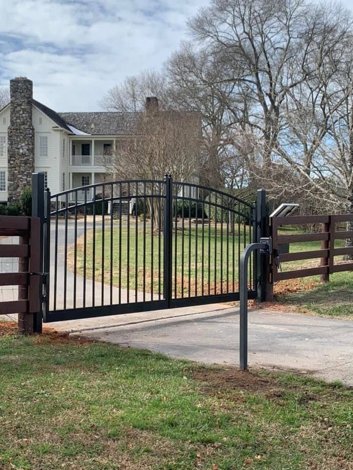Gate Installation and Repair for Legacy Garage Doors  in Greenville, South Carolina