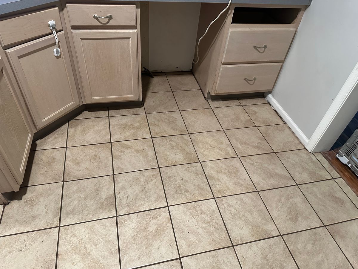 Ceramic tile for Finnegan Flooring in Elkton, MD