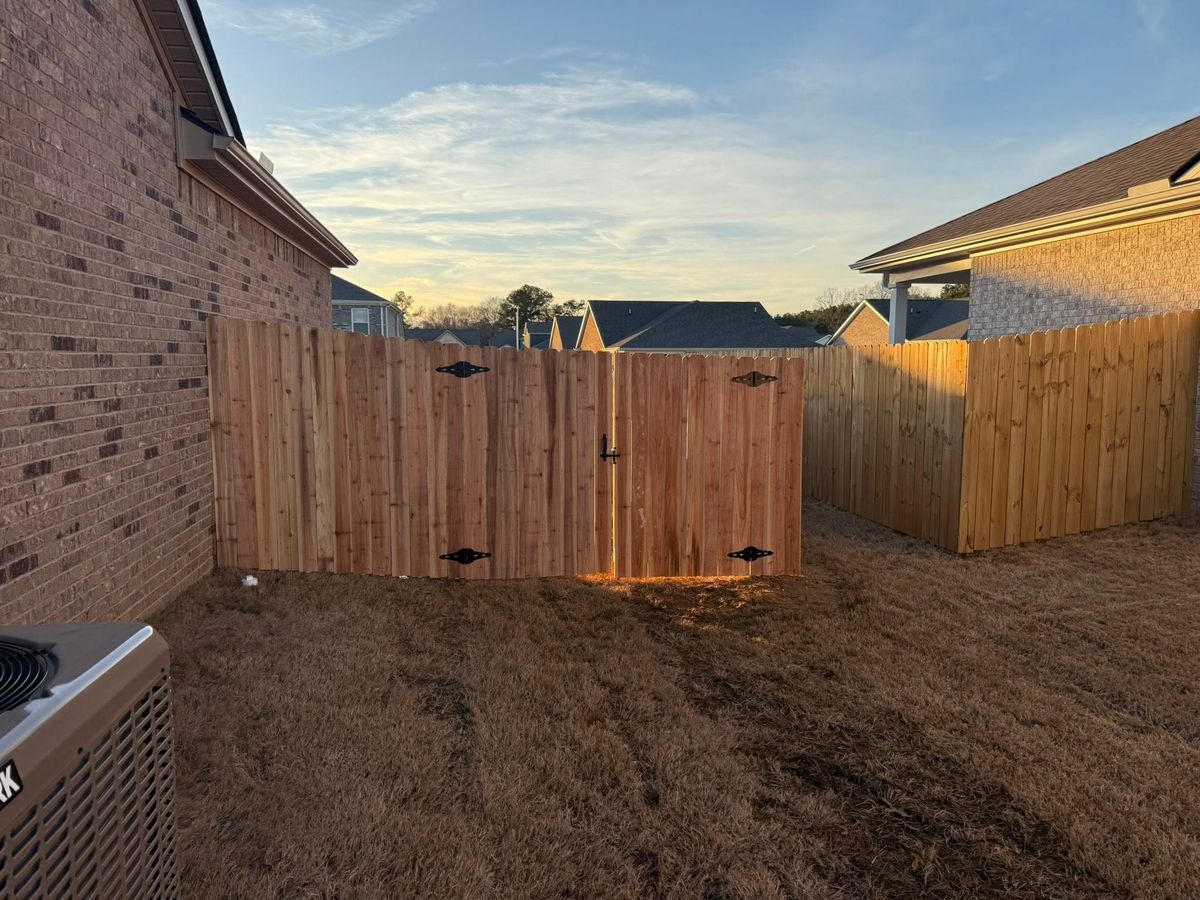 Fence Installation for Frontline Fencing LLC in Hernando, MS