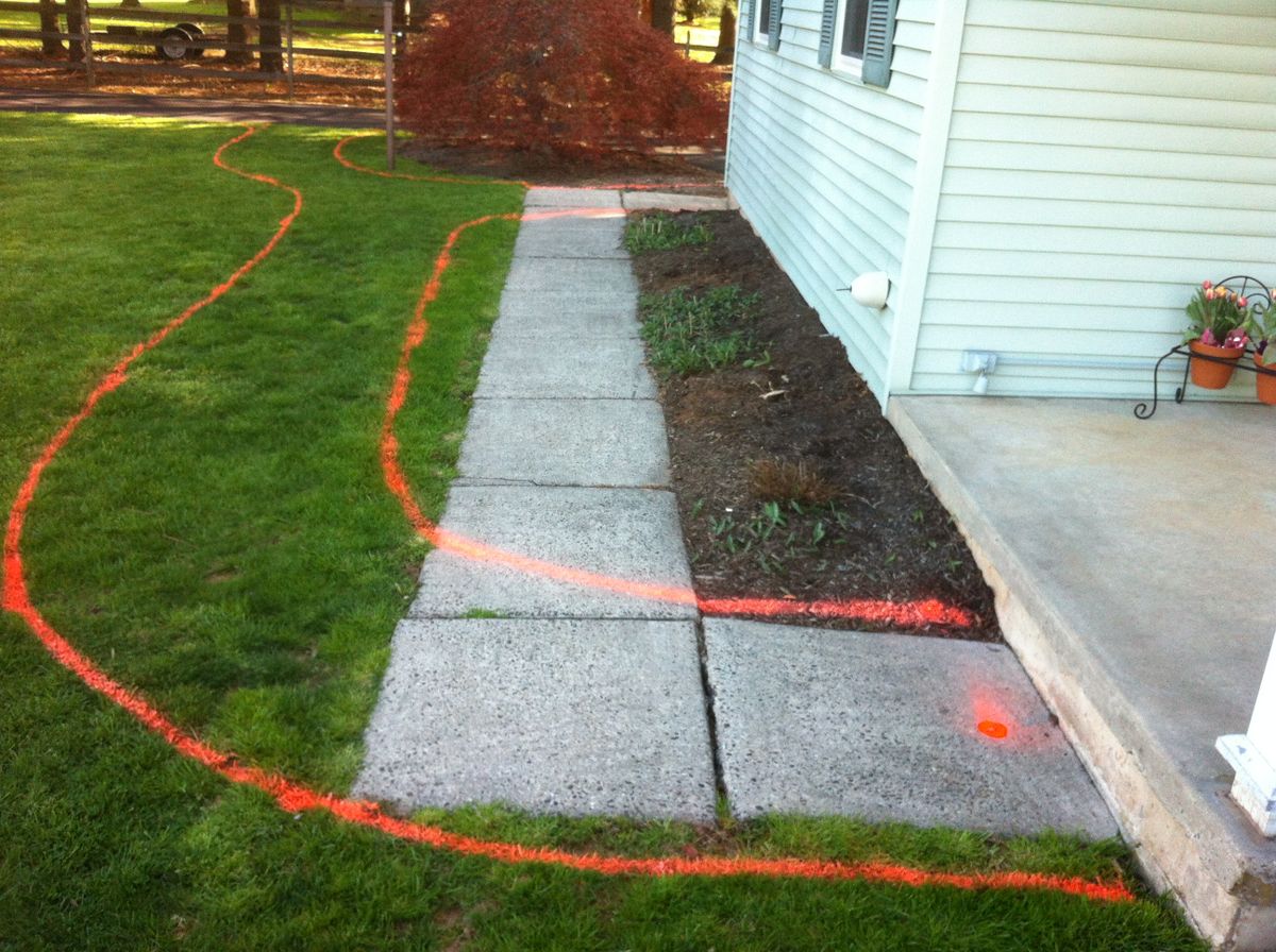 Weeding for The FAAR Group INC in Chalfont, PA