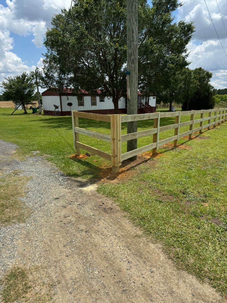 Fencing for Camalett Services in Perry, GA