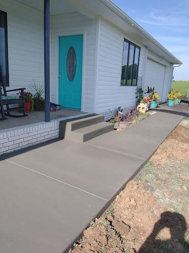 Sidewalk Installation for Quintero Concrete in Christiansburg, VA