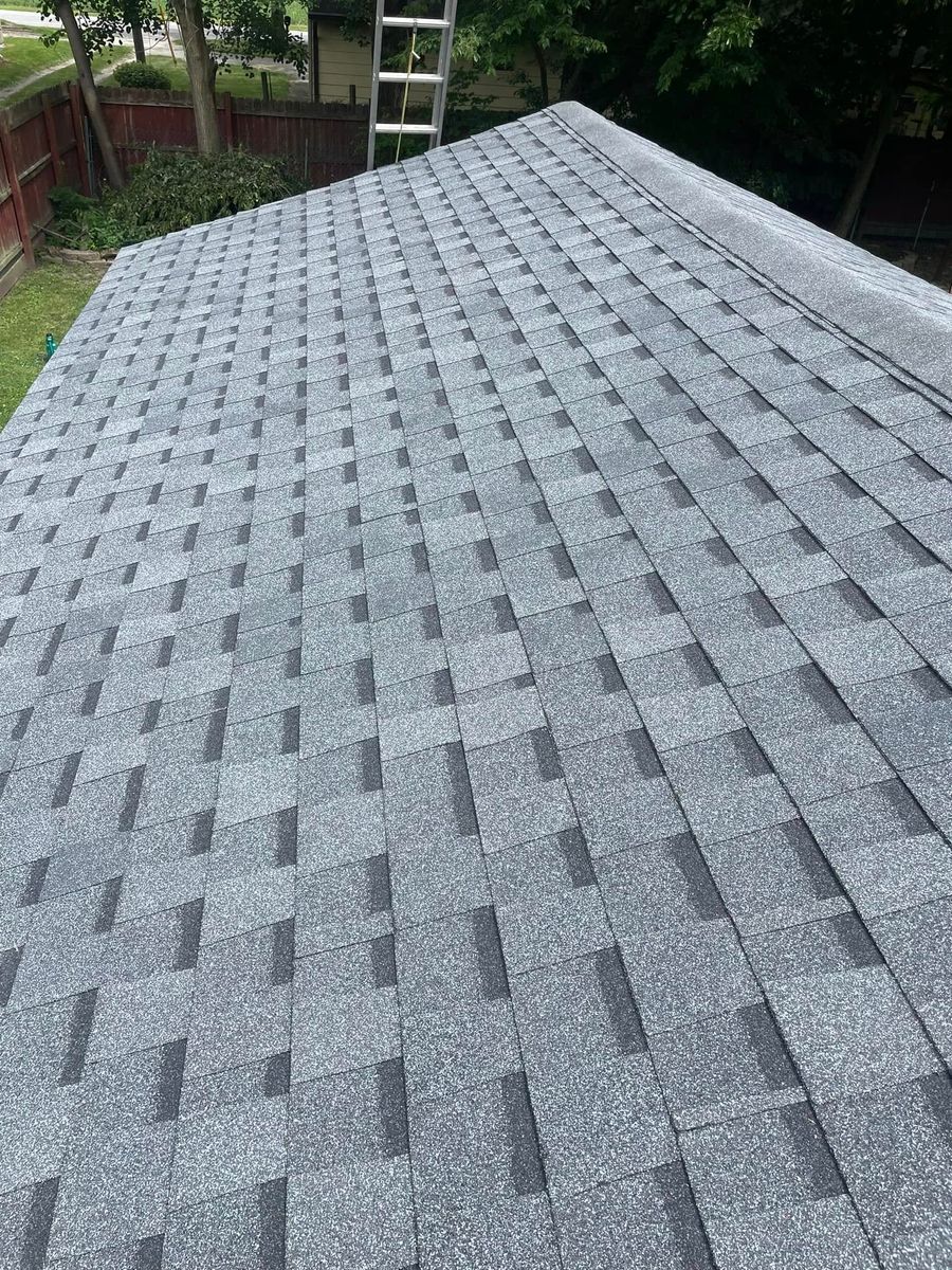 Roofing & Gutter Installation for Oaks Home Improvements LLC in Atlanta, IN