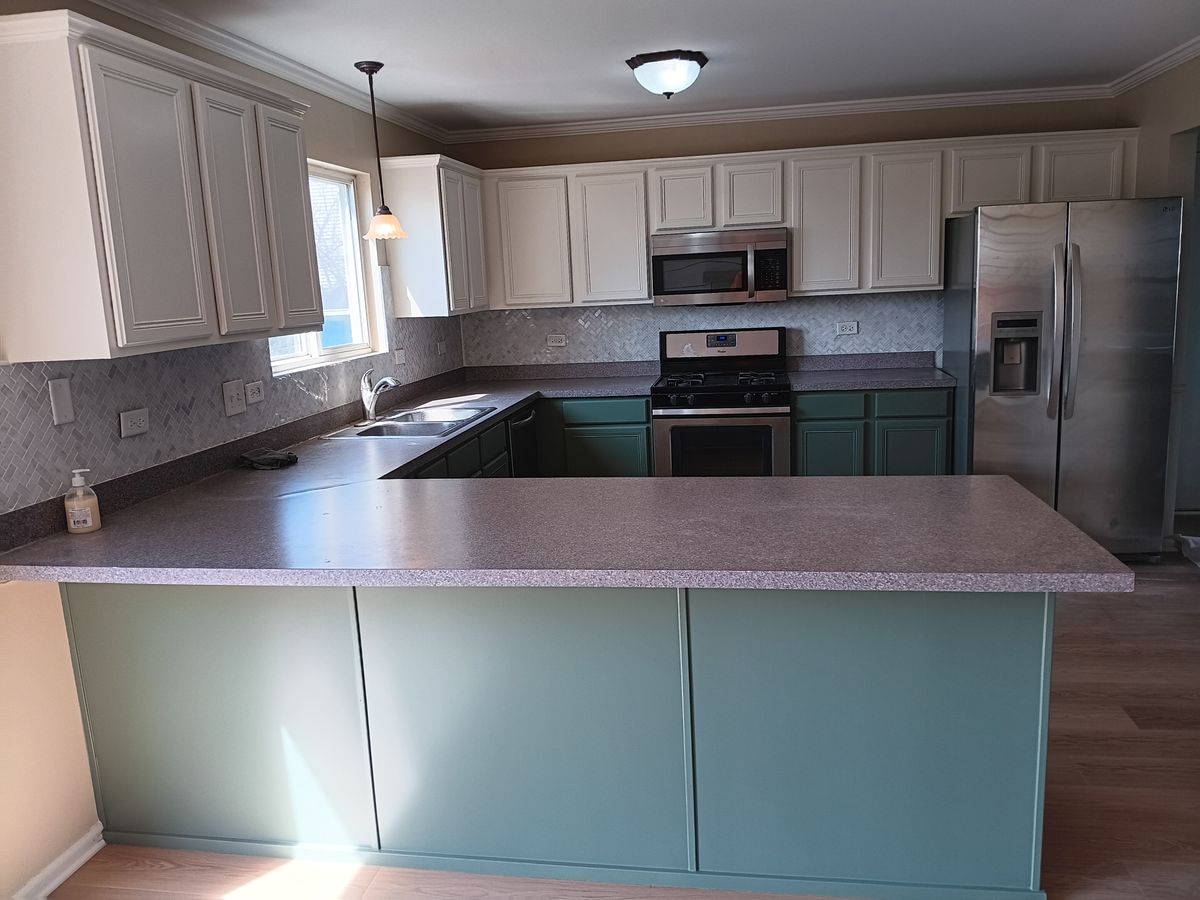 Kitchen and Cabinet Refinishing for Eagle Five Stars Painting in Brazos Valley, TX