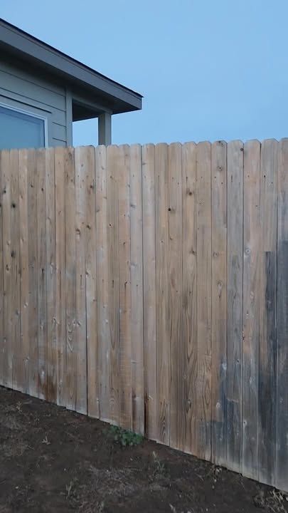 Fence Staining for Red Dirt Stain & Coatworks in Seguin, TX