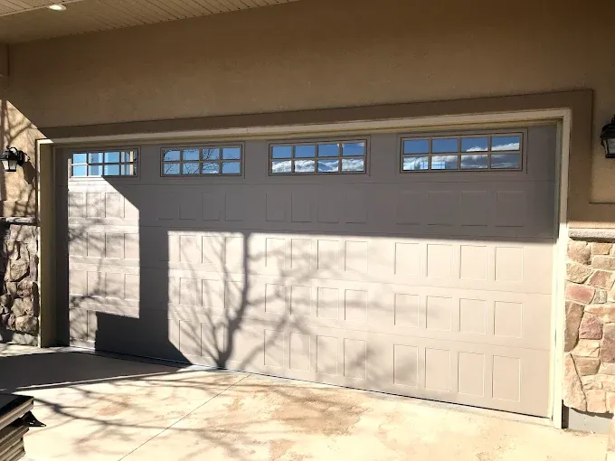 Garage Door Installation for 423 Garage Doors in Signal Mountain, Tennessee